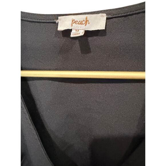 Peach Love California Black Sequin Sleeve Peplum Top M Faux Wrap EUC ✨ - Picture 5 of 7